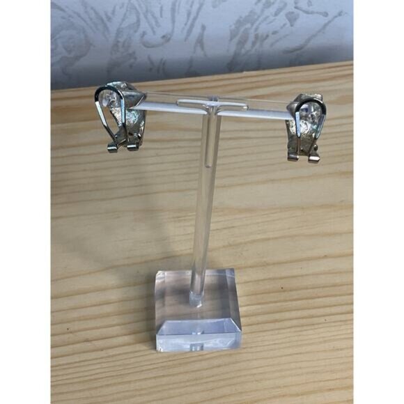 Vintage Silver Tone Earrings Blue Cats Eye Stone Accents Timeless Retro - Picture 4 of 4